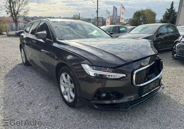 VOLVO V90 D4 Geartronic Momentum Pro