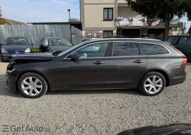 VOLVO V90 D4 Geartronic Momentum Pro