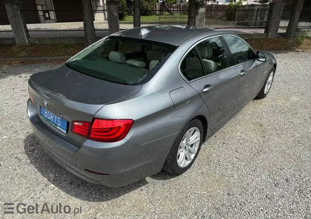 BMW Seria 5 520i Modern Line