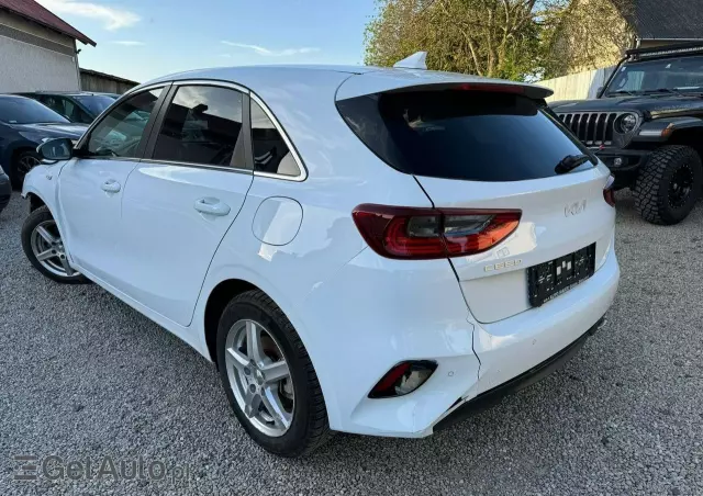 KIA Ceed 1.5 T-GDI Business Line