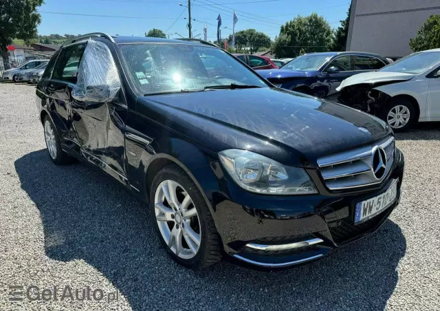 MERCEDES-BENZ Klasa C 220 T CDI DPF Automatik BlueEFFICIENCY Avantgarde