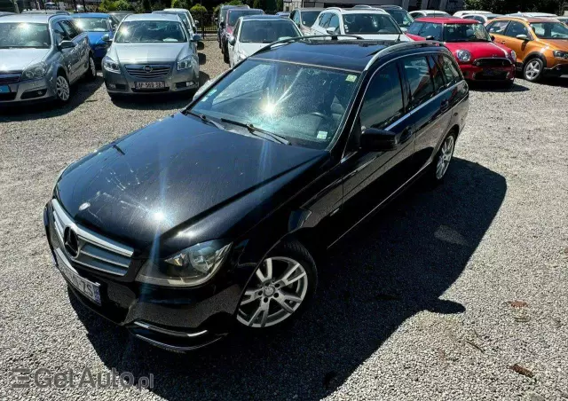 MERCEDES-BENZ Klasa C 220 T CDI DPF Automatik BlueEFFICIENCY Avantgarde