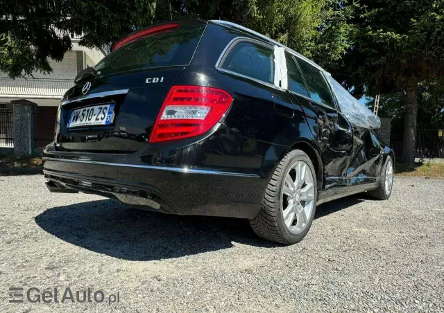 MERCEDES-BENZ Klasa C 220 T CDI DPF Automatik BlueEFFICIENCY Avantgarde