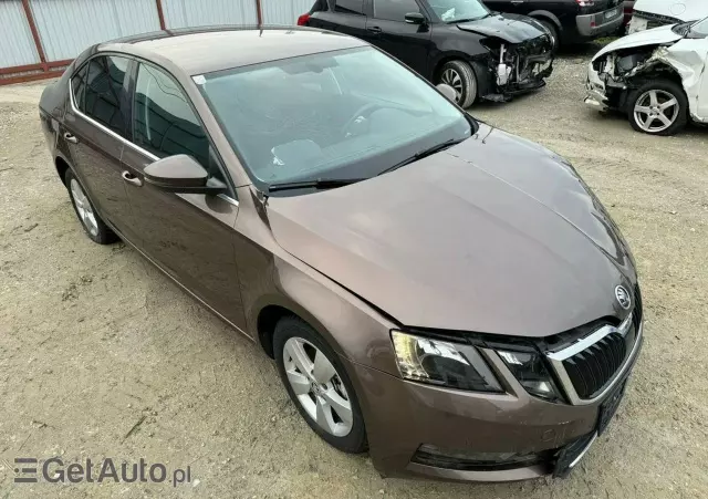 SKODA Octavia 1.0 TSI GPF Style