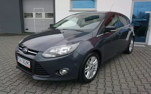 FORD Focus 1.0 EcoBoost Start-Stopp-System TITANIUM X