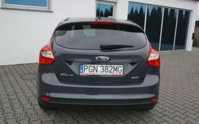 FORD Focus 1.0 EcoBoost Start-Stopp-System TITANIUM X