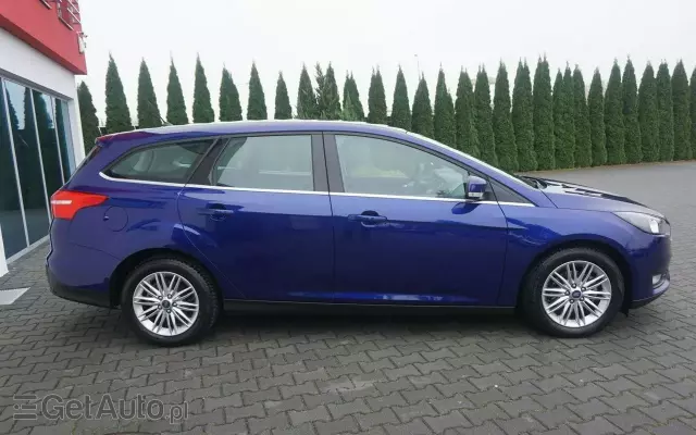 FORD Focus Turnier 1.0 EcoBoost Start-Stopp-System TREND