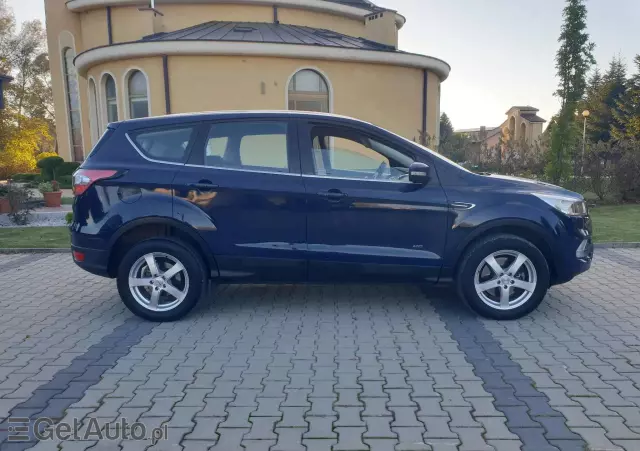 FORD Kuga 1.5 EcoBoost AWD ST-Line Black ASS