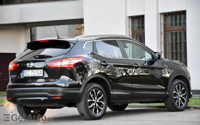 NISSAN Qashqai 1.2 DIG-T N-Connecta Xtronic EU6