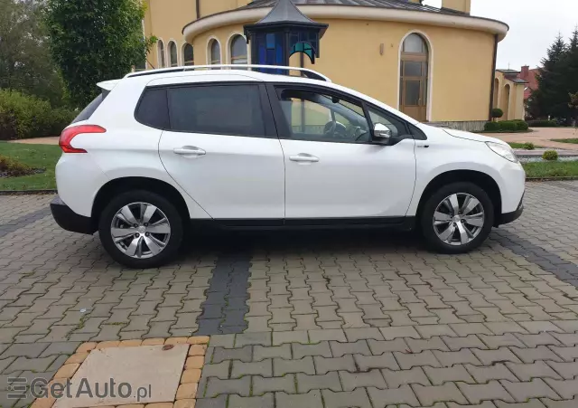 PEUGEOT 2008 1.2 Pure Tech Allure S&S