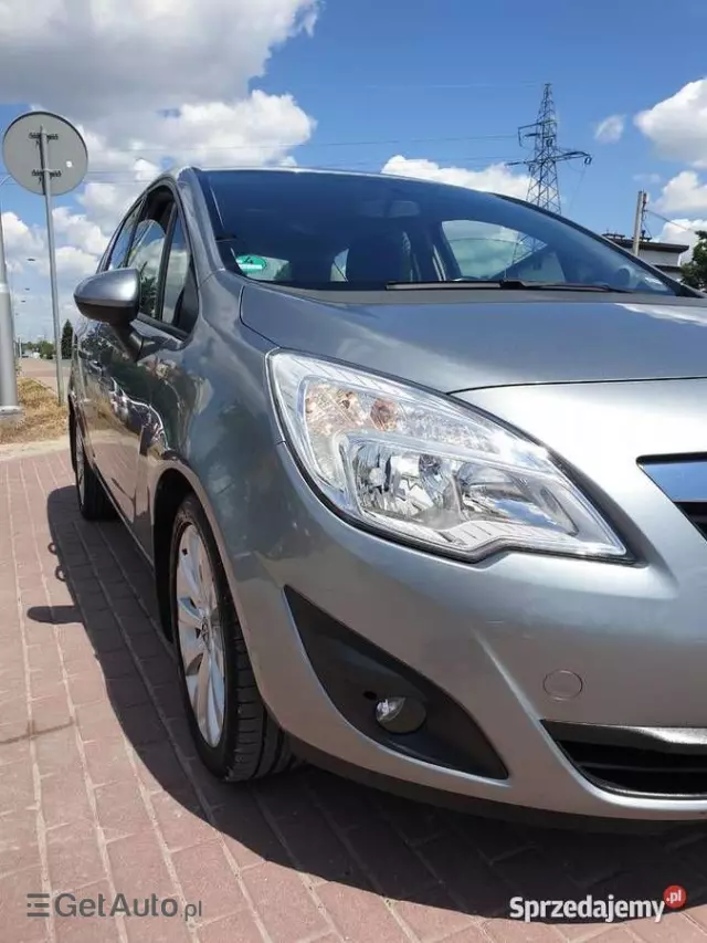 OPEL Meriva 