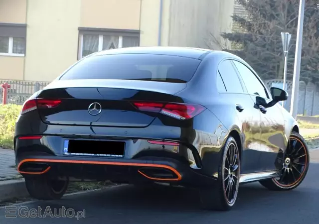 MERCEDES-BENZ CLA 