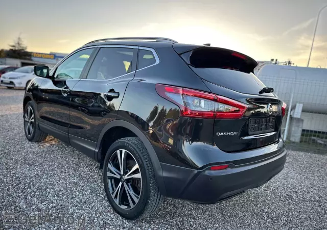 NISSAN Qashqai 1.3 DIG-T MHEV Tekna