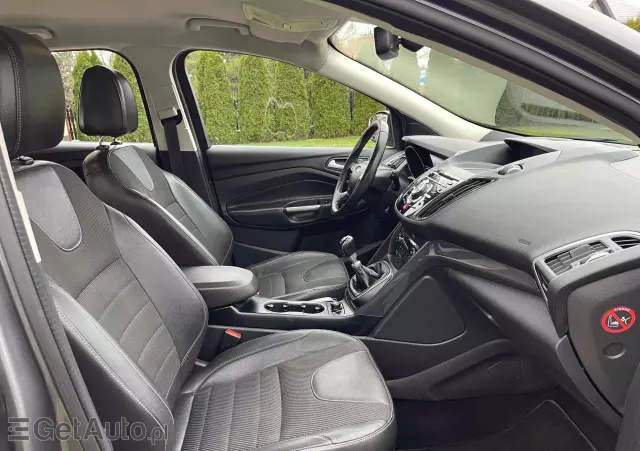 FORD Kuga 2.0 TDCi Titanium