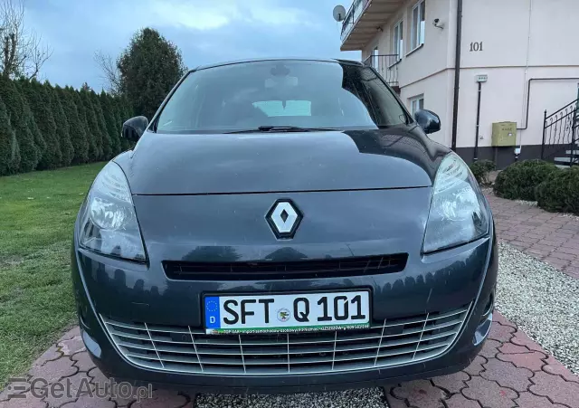 RENAULT Grand Scenic DCi 130 FAP Start & Stop Bose Edition