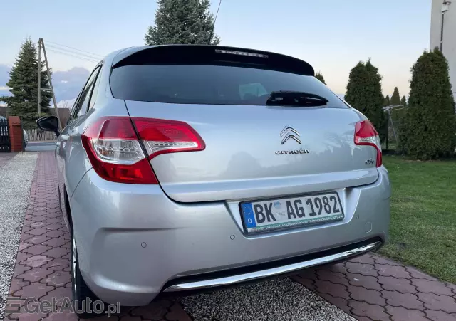 CITROËN C4 1.6 VTi Exclusive