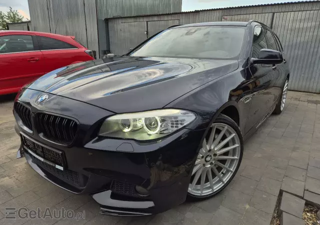 BMW Seria 5 525d xDrive Luxury Line