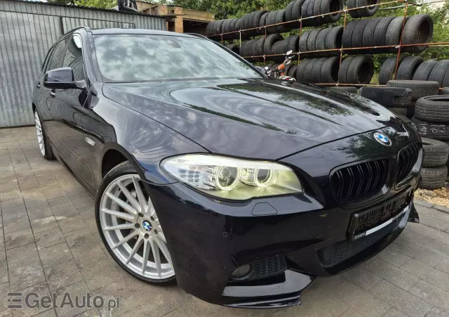 BMW Seria 5 525d xDrive Luxury Line