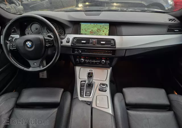 BMW Seria 5 525d xDrive Luxury Line