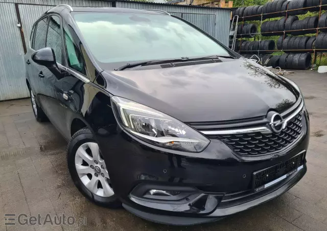 OPEL Zafira 1.4 T Cosmo