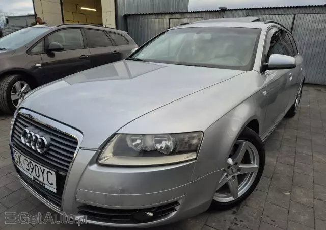 AUDI A6 2.4