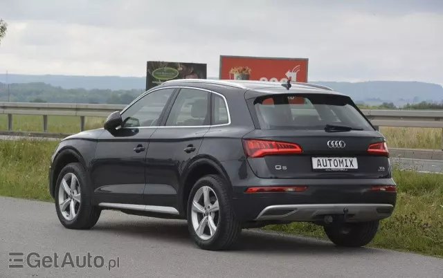 AUDI Q5 2.0 TDI quattro S tronic sport