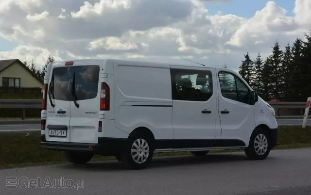 RENAULT Trafic 