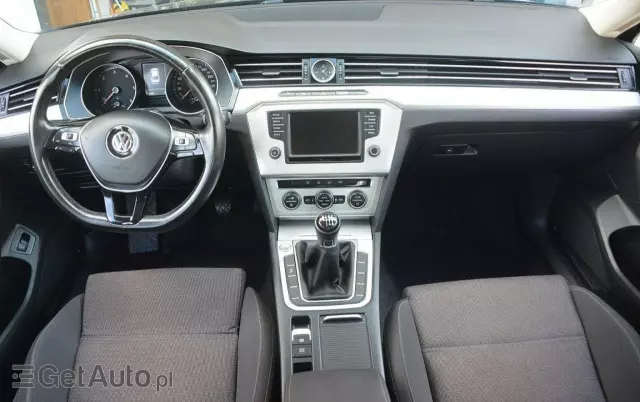 VOLKSWAGEN Passat 1.6 TDI BMT Comfortline