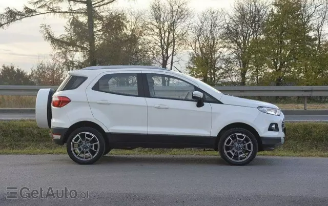 FORD EcoSport 1.5 EcoBlue TITANIUM