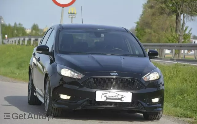 FORD Focus 1.0 EcoBoost ST-Line Black ASS