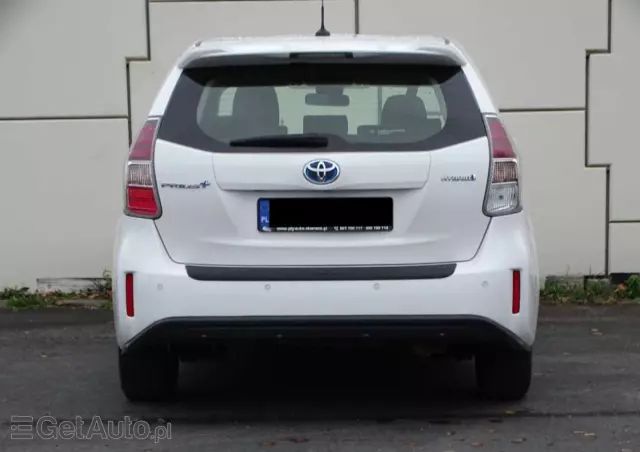 TOYOTA Prius+ 