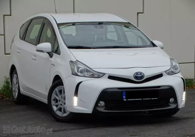 TOYOTA Prius+ 