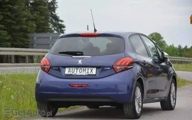 PEUGEOT 208 PureTech 82 Start & Stop Style