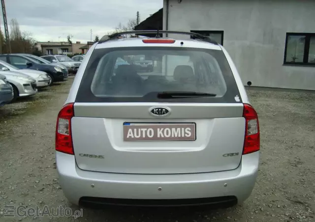 KIA Carens 