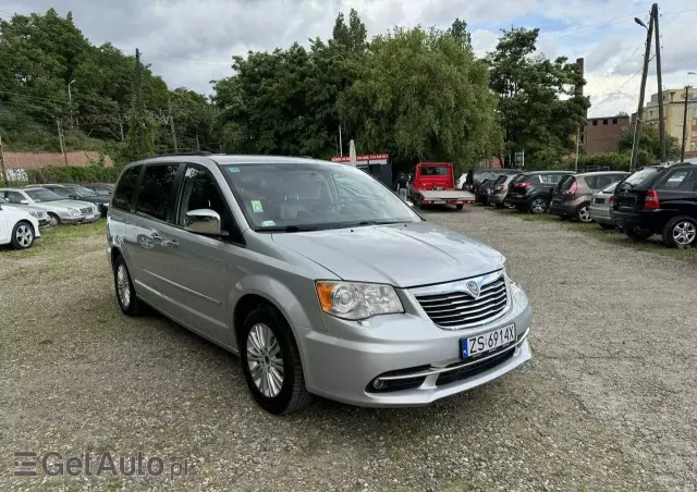 LANCIA Voyager 2.8CRD Platinum