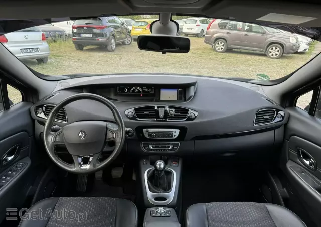 RENAULT Grand Scenic 