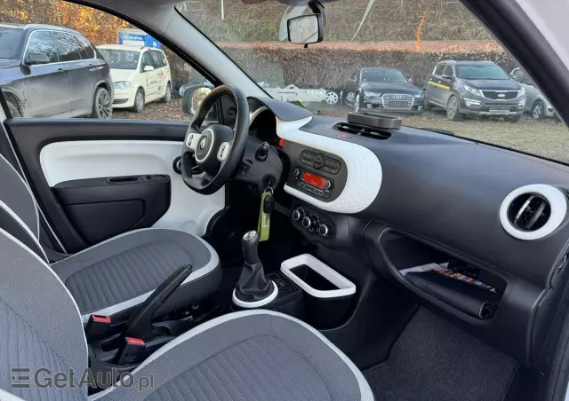 RENAULT Twingo 