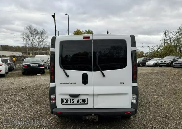 RENAULT Trafic 