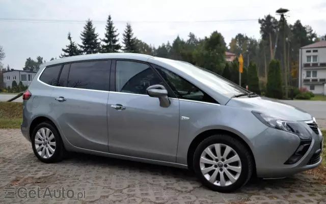 OPEL Zafira Tourer 2.0 CDTI Sport