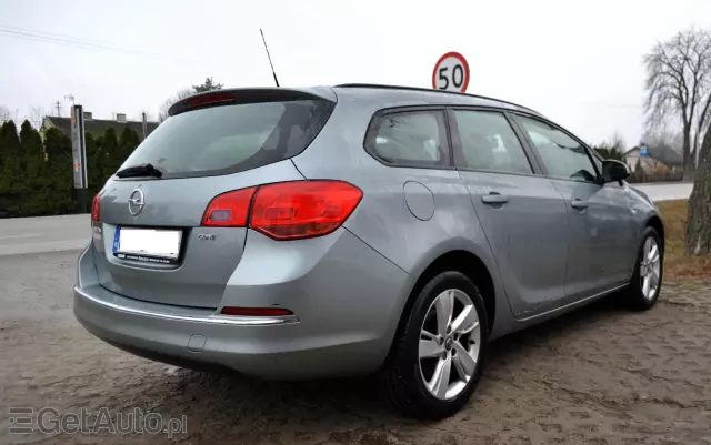 OPEL Astra 1.7 CDTI DPF Sports Tourer