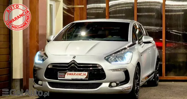 CITROËN DS5 2.0 HDi Hybrid4 Pure Pearl MCP