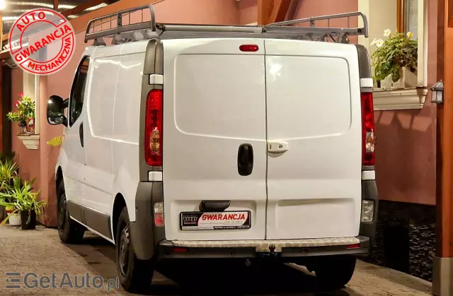 RENAULT Trafic 