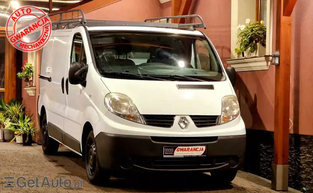 RENAULT Trafic 