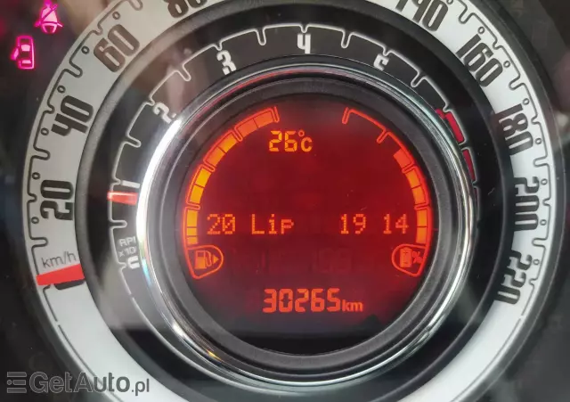 FIAT 500 1.0 Hybrid Dolcevita