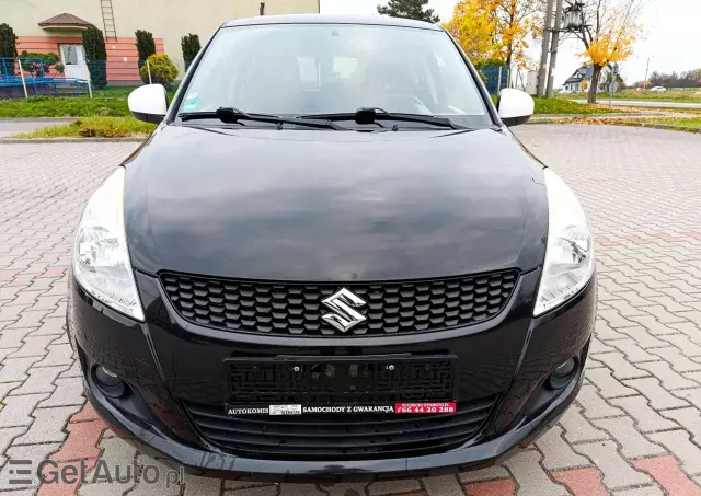 SUZUKI Swift 1.2 Black&White