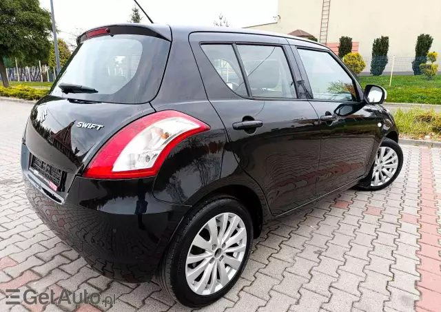 SUZUKI Swift 1.2 Black&White