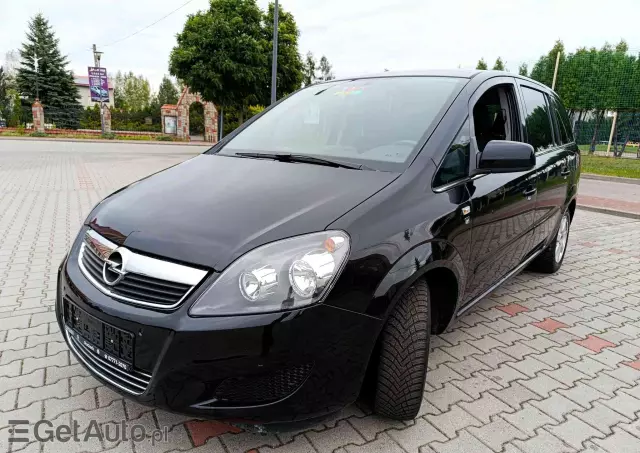 OPEL Zafira 1.8 Cosmo