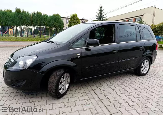 OPEL Zafira 1.8 Cosmo