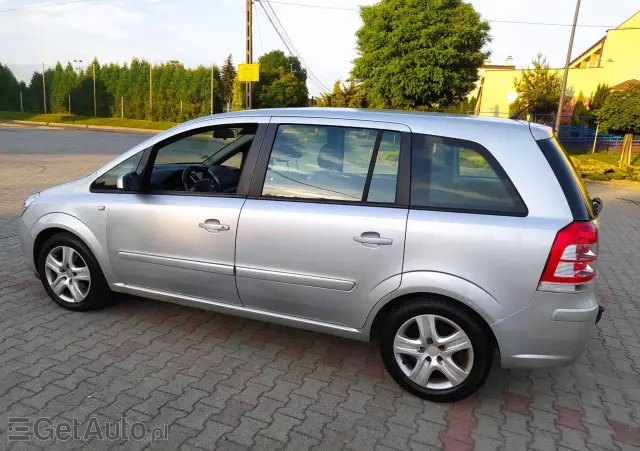 OPEL Zafira 1.6 Enjoy