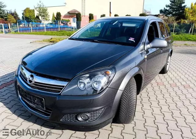 OPEL Astra 1.4 Caravan Edition